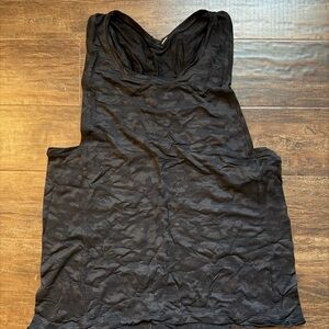 Lululemon black workout top